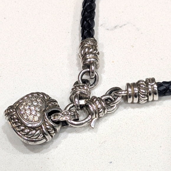 Judith Ripka 925 Sterling Silver Reversible CZ Heart Black Leather Necklace - Picture 3 of 12